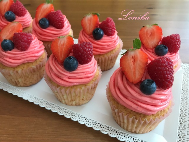 cupcakes s ovocem
